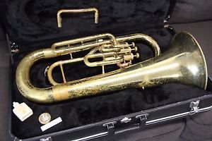 Yamaha YEP201 M MARCHING Euphonium Horn YEP 201 Baritone wHard Case & Mouthpiece