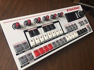 Social Entropy Engine w/ CV expansion - TB-303-style Step Sequencer - Red