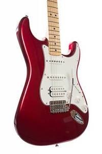 Fender Standard Stratocaster®, Maple Fingerboard, Candy Apple Red
