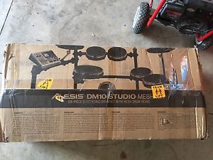NEW! Alesis DM10X DM10 X Kit 10 Peice Electronic Drum Kit Set (Mylar Heads)