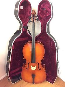 Szegedi Hangszergyarto Hungarian 4/4 cello in Hiscox hard case