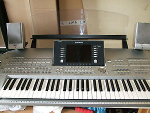 Yamaha Tyros 2 Top Model Keyboard - With TRSMS02 Tyros Speakers