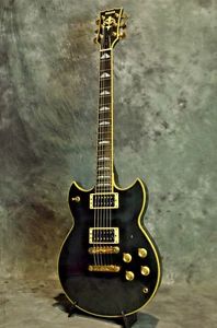 YAMAHA SG-1000 "MIJ", 1981, Good condition Japanese vintage guitar w/HC