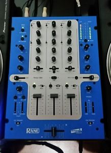 Mint Rane EMPATH 56S 62 DJ serato scratch mixer 4 Technics Turntables BRISBANE
