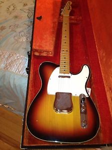 Vintage Fender Telecaster Custom 1967 Sunburst Finished Maple Neck w/Hardcase