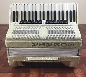 Sonata Piano Accordion 120 Bass 41 Keys 13 Switches - Pearl White