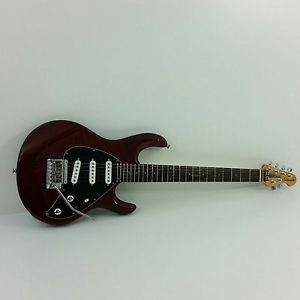 Guitarra Electrica Music Man Silhouette