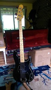 1978 Made in USA Fender Precision Bass - Black with Maple Neck