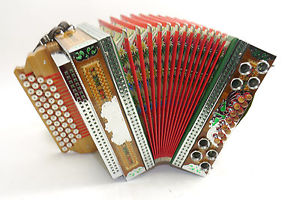 Steirische Harmonika von Solton, A-D-G-C, 3 chörig