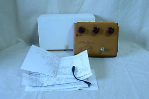 Klon Centaur Professional Overdrive Boost Pedal Gold Horsie w/ box