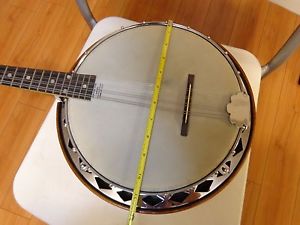 Vintage 1927/28 The Gibson MB-4 Model Mandolin Banjo with case.