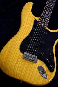 Fender 1977 Stratocaster - Natural / Rosewood Electric Guitar Free Shipping