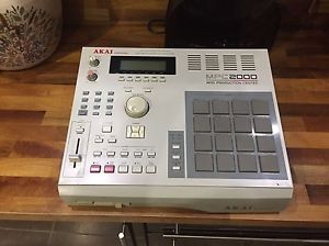 SAMPLER AKAI MPC 2000 STUDIO LIKE 2000XL, EXPANDED, FULLY SERVICED