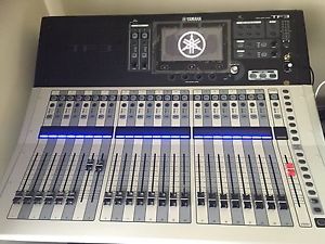 Yamaha TF3 24-input Digital Mixer *Used Excellent Condition*