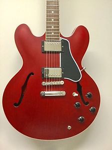 2014 Gibson ES335 Satin finish w/Dot  GREAT Condition - w/ OHSC