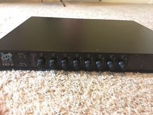 Metric Halo LIO-8 Multichannel Line Level  A/D/A Converter (without preamps)