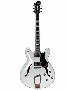 HAGSTROM VIKING WHITE SEMI-ACOUSTIC GUITAR