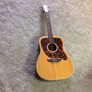 Gibson 1979 acoustic guitar model J-40 with K&K pickup and OHC