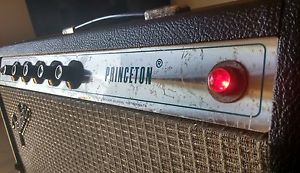 Vintage Fender Princeton Amp Guitar Vacuum Tube's Sound 1960-1970