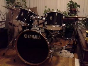 Yamaha Rydeen drum set