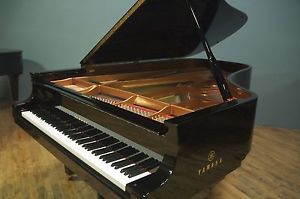 2015 Yamaha C7 (C7X) 7'6'' Grand Piano Polished Ebony in Excellent Condition