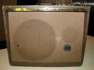 VERY RARE VINTAGE MAGNATONE 190 PROFESSIONAL TUBE AMPLIFIER, GUITAR, BASS