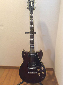 Yamaha SG 700 Walnut