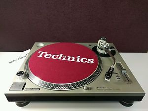 Technics SL1200mk5 / Shure M44-7 / Odyssey flight case