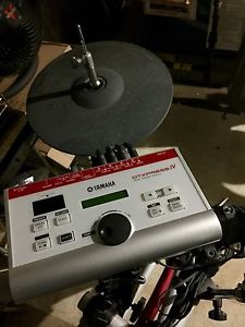 Yamaha drum set