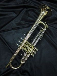 Yamaha YTR-800G Trumpet Used