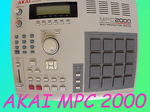 AKAI MPC 2000 (slightly used)