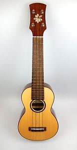 Uluru Nehe I Sopran Ukulele, Fichtendecke mit Ovangkolboden, Zargen und Hals