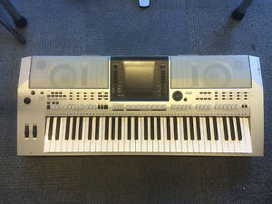 Yamaha PSR-S900 Keyboard Workstation