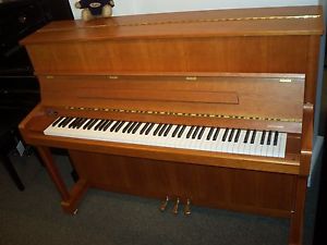 Kemble WINDSOR upright piano