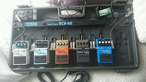Boss bcb-60 pedal board + 5 pedals