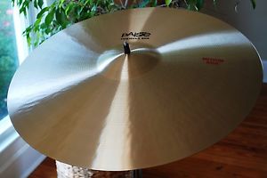 Paiste Formula 602 Classic 22" Medium Ride 3398g - New in Bag!