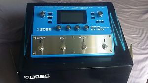 Roland Boss SY-300 Advanced Guitar Synthesizer Effects Floor Pedal Synth
