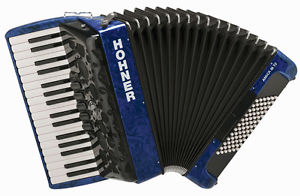 HOHNER Amica III 72 Design 2 BL Piano Akkordeon