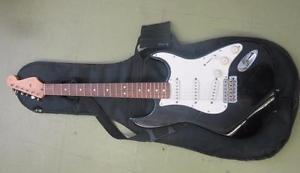 1997 Fender USA California Series Stratocaster Guitar Black