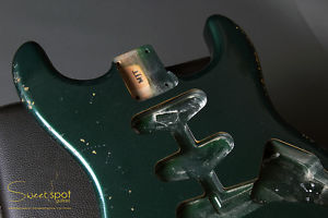 MJT Sherwood Green over 3TSB Strat Body Aged Heavy Relic Korpus Stratocaster