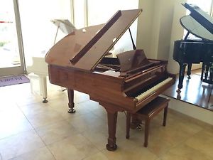 Samick Grand Piano walnut Los Angeles AA0800