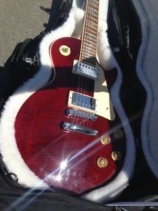 Gibson les paul Tradionnal wine red 2011