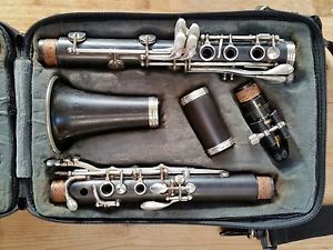 Buffet Crampon International Semi professional Bb clarinet C13 Step up from E11
