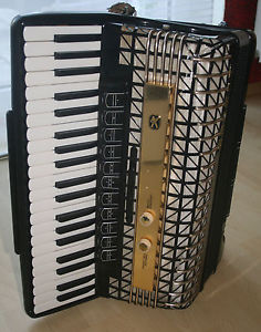 Akkordeon Hohner Atlantic IV de Luxe mit Zustandsbericht und Koffer