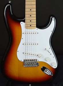 Fender Japan ST-STD/M From JAPAN free shipping #A590