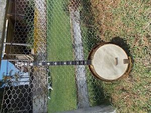 Ludwig Commodore Plectrum Banjo