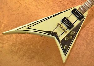 Jackson  RR5 Vintage White Free shipping guitars from Japan
