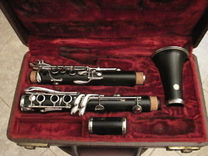 1054 Professionally Restored Conn 444N Bb Clarinet