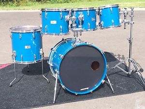 1986 Yamaha Tour Custom 5 Piece Drum Set [Cobalt Blue] 10,12,13,16,22