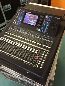 yamaha ls9 16 Channel in flight case